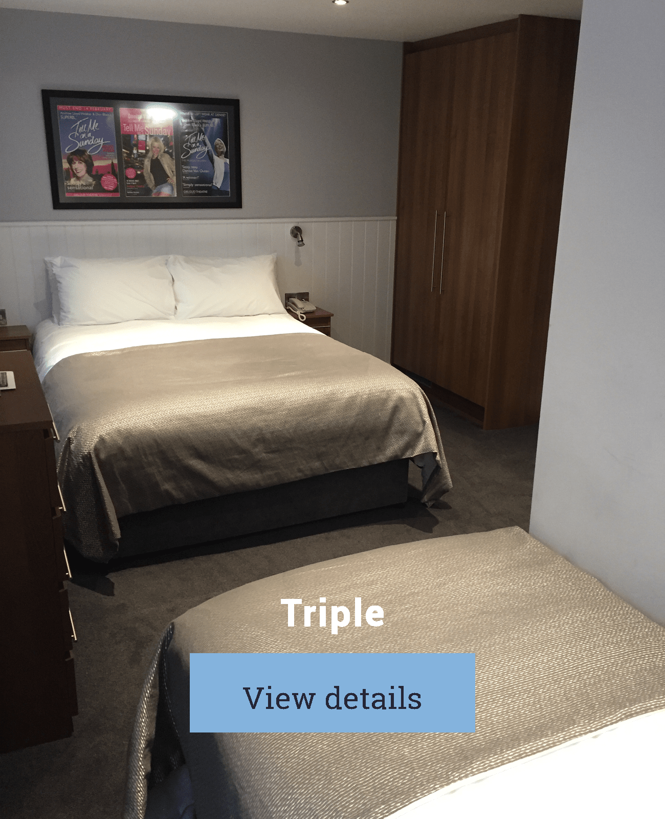 Triple Bed room